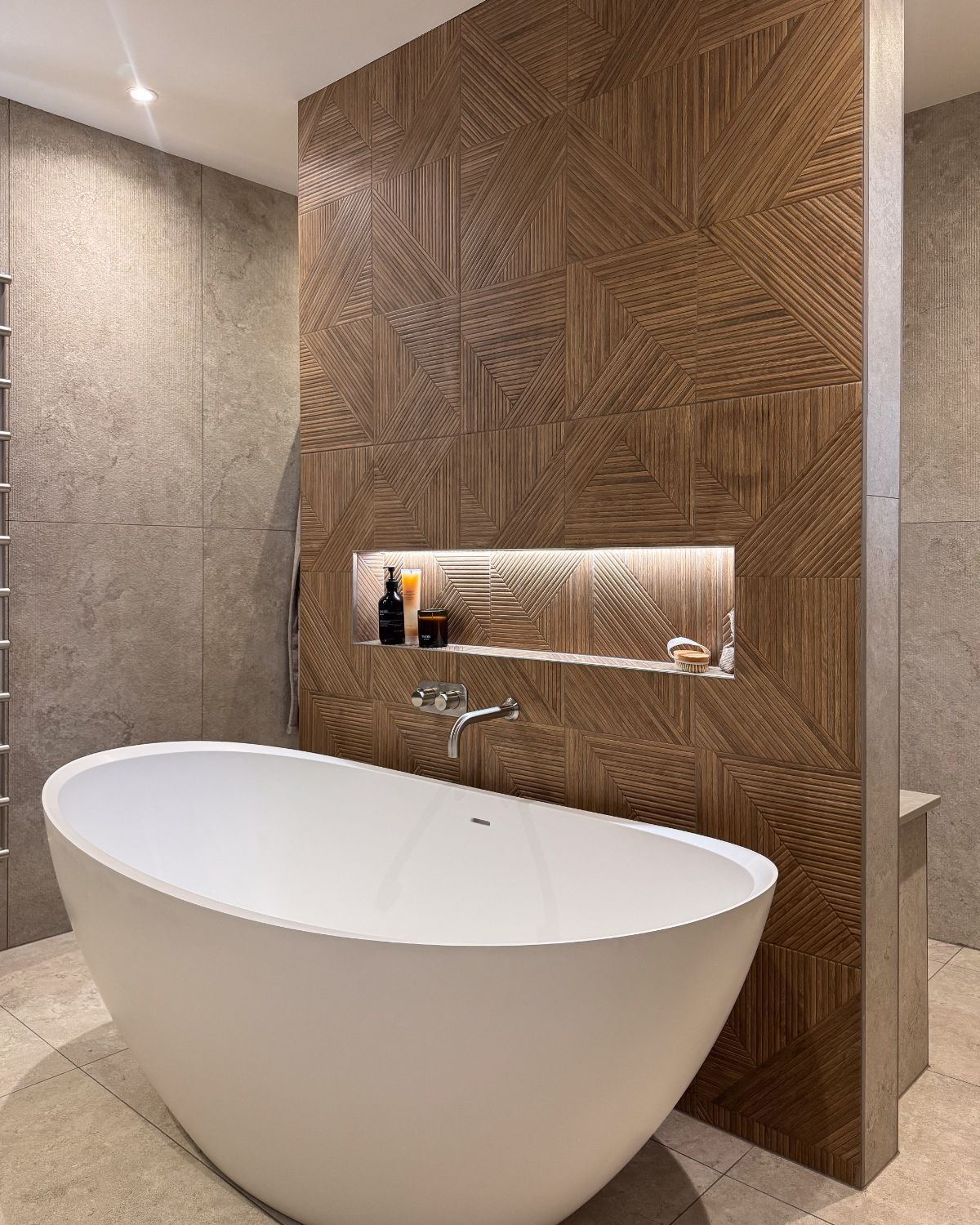 gary & sarah rvb bathroom 23