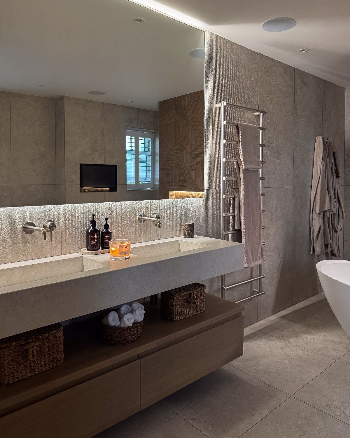 gary & sarah rvb bathroom 24