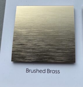 Roman Fluted Glass Corner Panel 1000mm – Brushed Brass